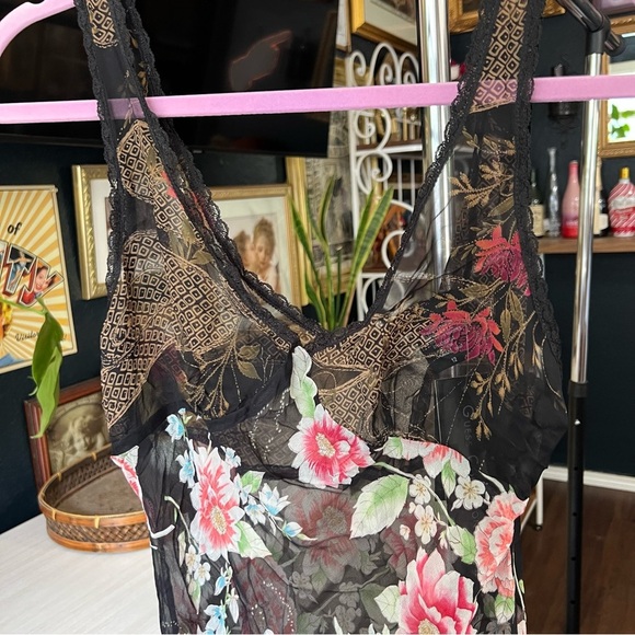 NWT Vintage Guess Silk Floral Dress Size 12 - Picture 2 of 10